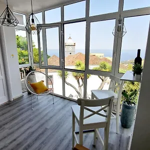https://la-casita-del-arco-panoramico.in-canary-islands.com
