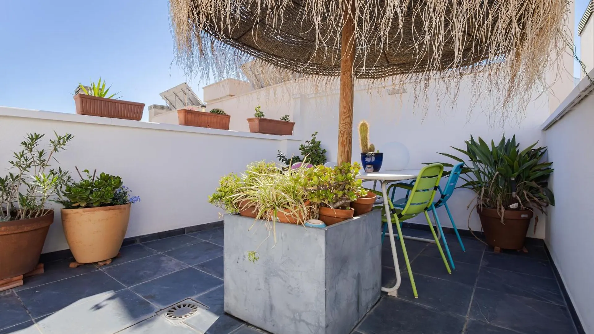 Apartment Historic Centre + Rooftop + Parking Malaga