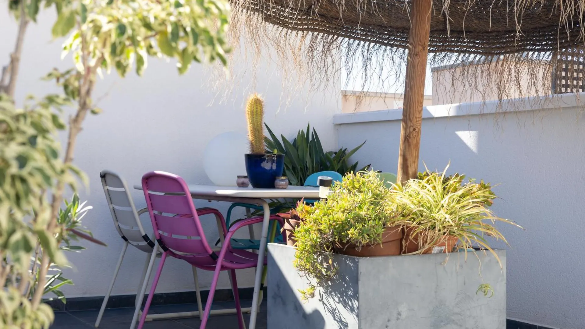 Historic Centre + Rooftop + Parking Malaga 0*,